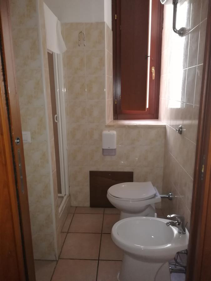 Hostel Marina Κάλιαρι Εξωτερικό φωτογραφία