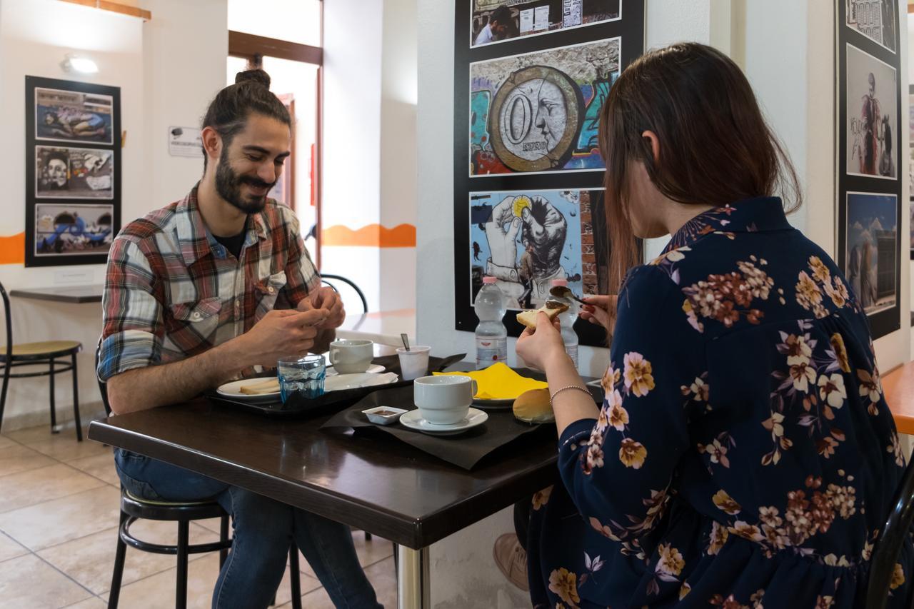 Hostel Marina Κάλιαρι Εξωτερικό φωτογραφία